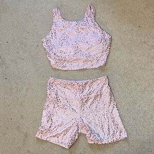 Chic Pink Leopard Gym Outfit bike shorts and crop top